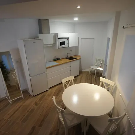 Rentalsevilla Espacioso Y Acogegor Apartamento De 3 Apartment