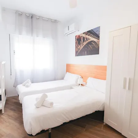 Rentalsevilla Espacioso Y Acogegor Apartamento De 3 Apartment Seville