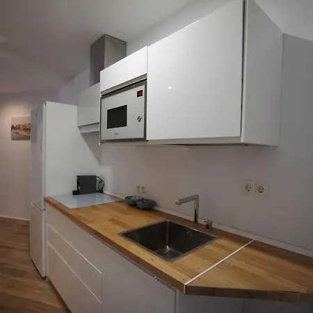 Rentalsevilla Espacioso Y Acogegor Apartamento De 3 Apartment